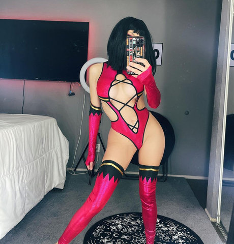 Laura Amuyus_ nacktheit heiße bilder