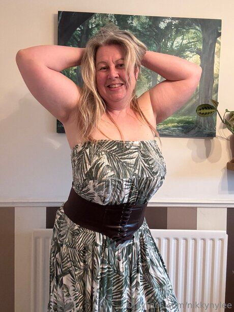 Nikkynylee exklusive nackt archiv