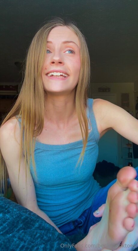 Beckybooktoes schauspielerin hübsche galerie