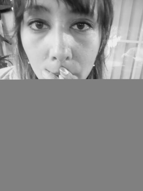 Violetsky90 hd xxx bild