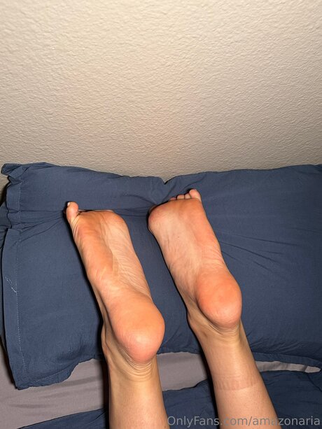 Amazonaria model nackte archiv