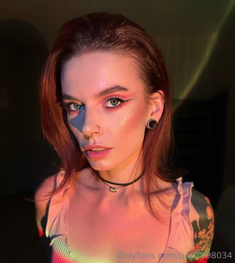 Miss Mills schöne nacktheit bild