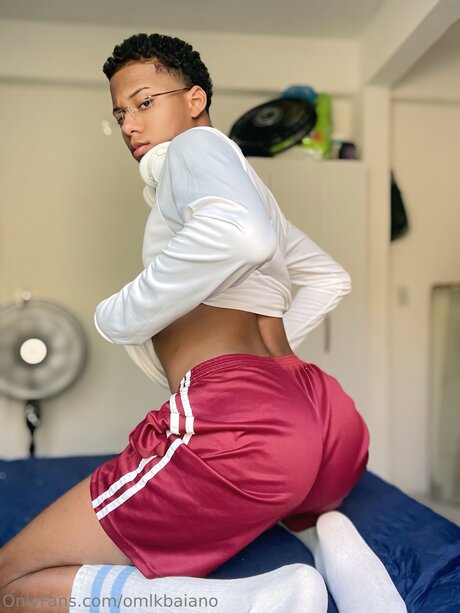 Omlkbaiano top erwachsene bild