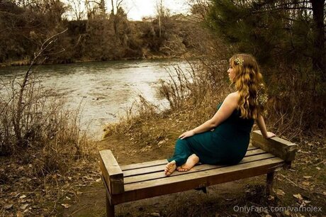 Varholex hübsche xxx bild