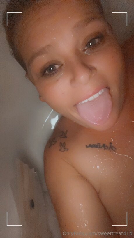 Sweettreat414 nackt pornografische galerien