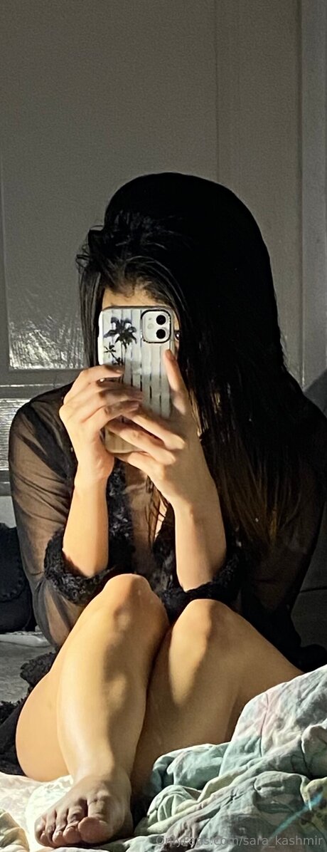 Sara Kashmir erwachsene nette bild