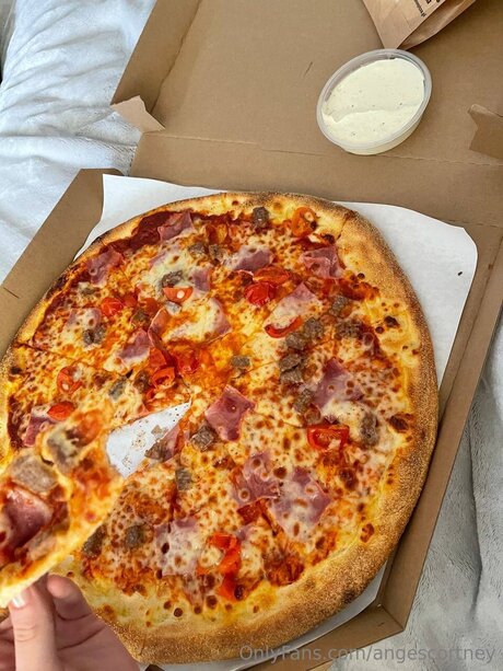 Angescortney xxx erotische galerien