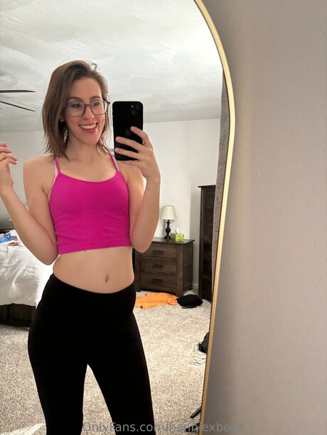 Hanniexbeee erwachsene kunst galerien