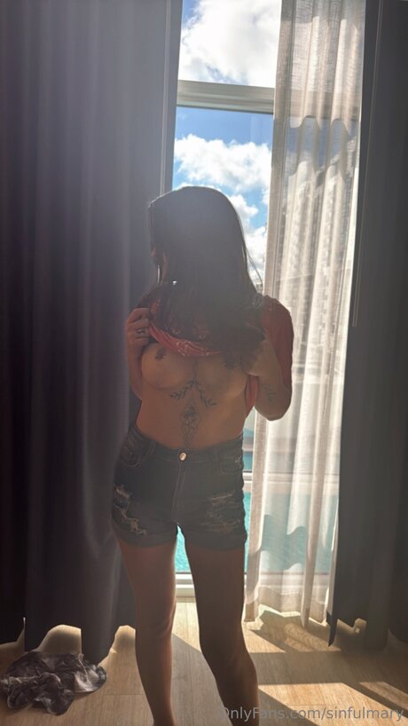 Sinfulmary kostenlose nackte galerie