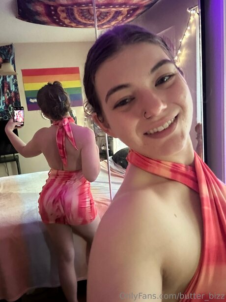 Butter Bizz top nacktheit bild