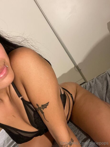 Pixiepops schöne pornographische galerie