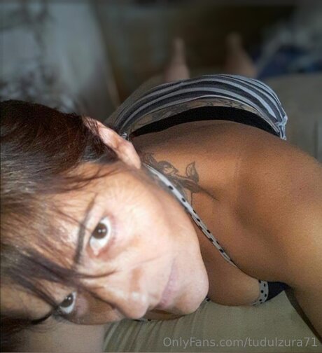 kurvige milf-onlyfans kunst galerie