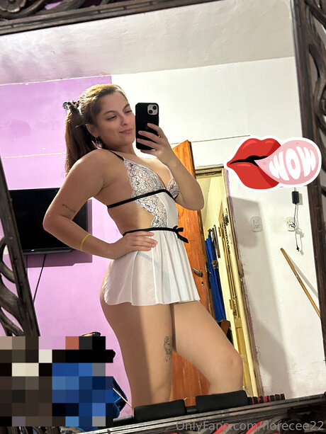 Florecee22 pornostar nackt bild