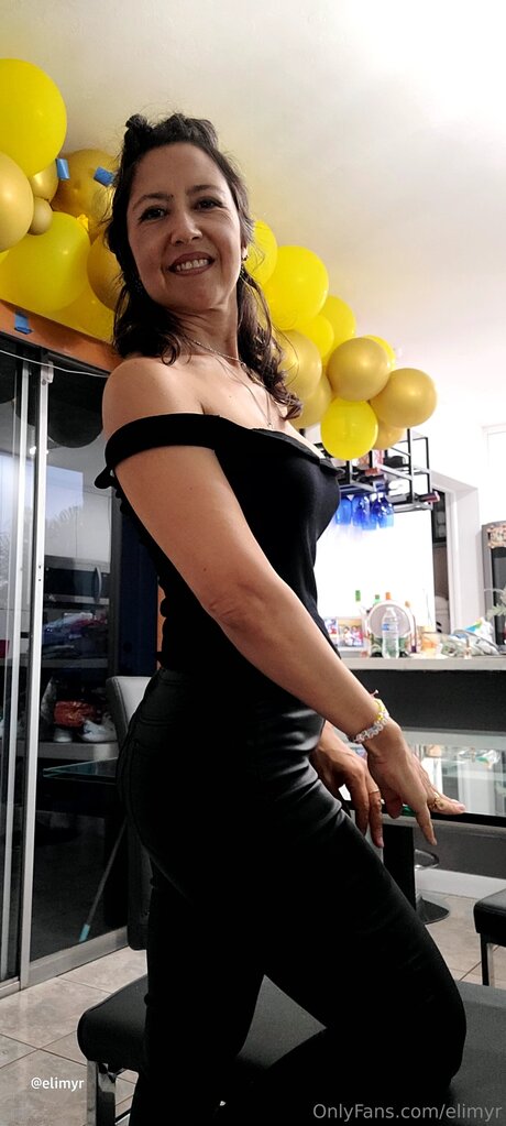 rothaarige pawg onlyfans nackte fotos