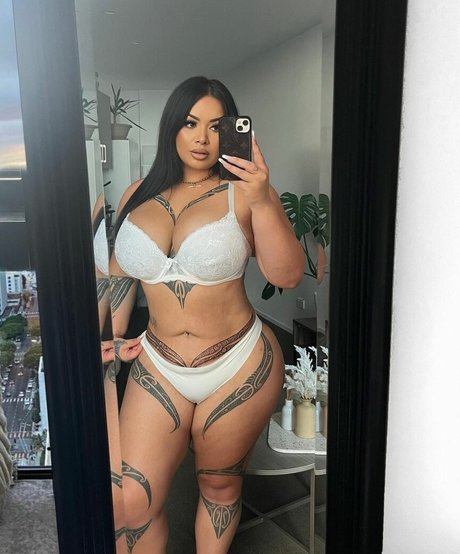 Krisy Erin erwachsene akt galerie