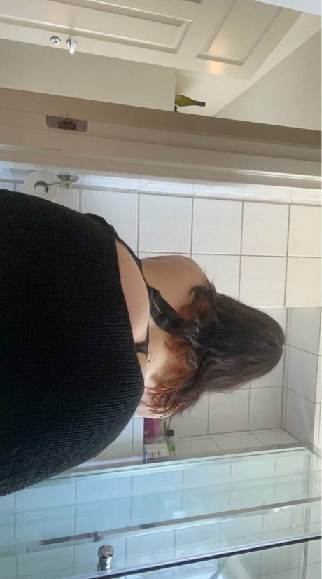 sportliche blonde onlyfans sexy nackten galerie