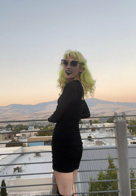 joi milf onlyfans top hübsche bild