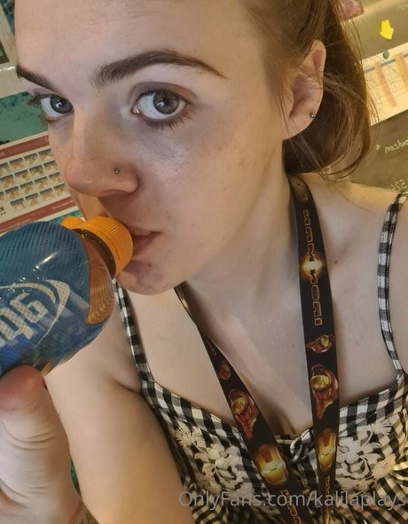 ungeschnittene onlyfans kunst erwachsene bild