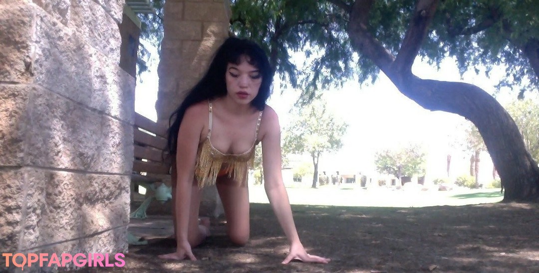 vollbusige rothaarige teen onlyfans kunst xxx galerie