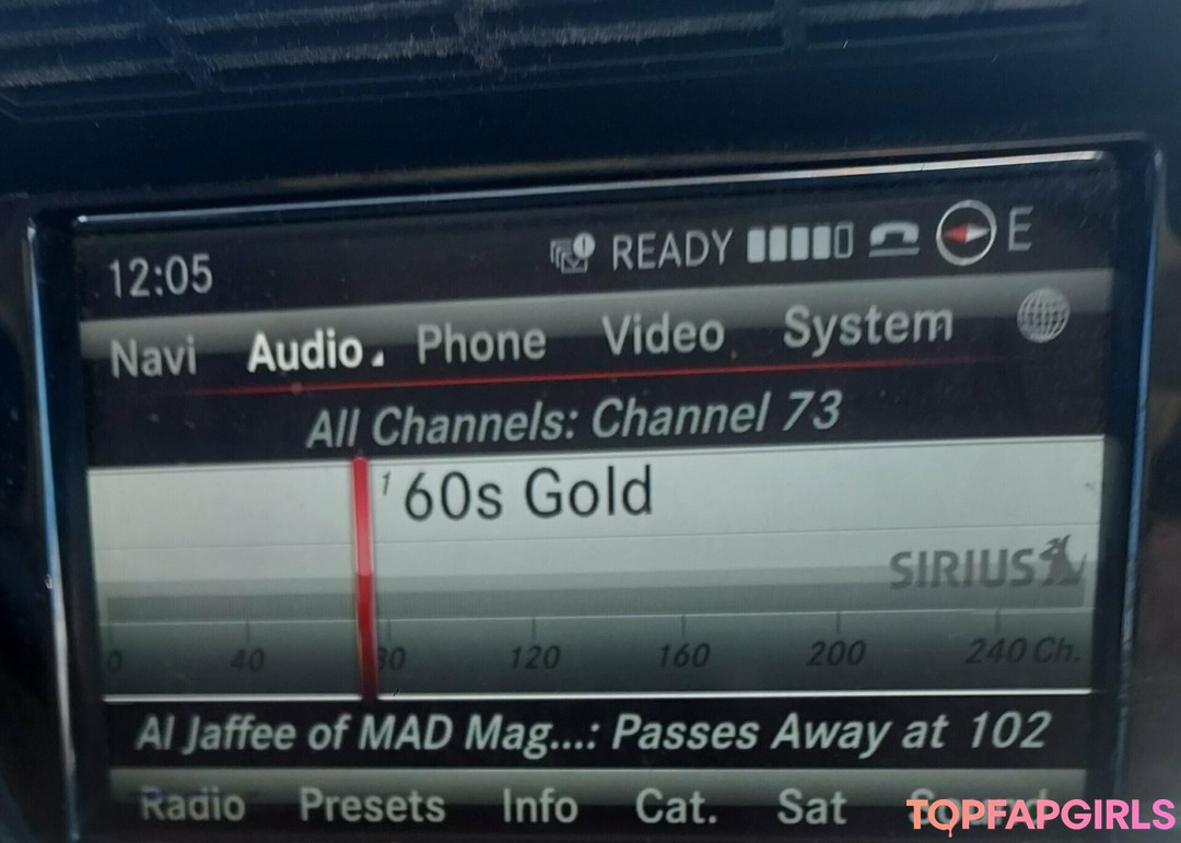 milf-tanga onlyfans nacktheit erwachsene bild