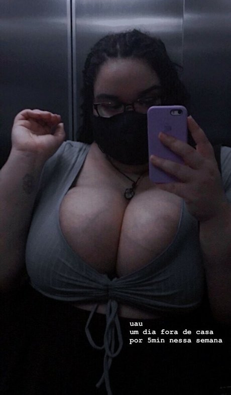 haarige oma onlyfans sexy nackt foto