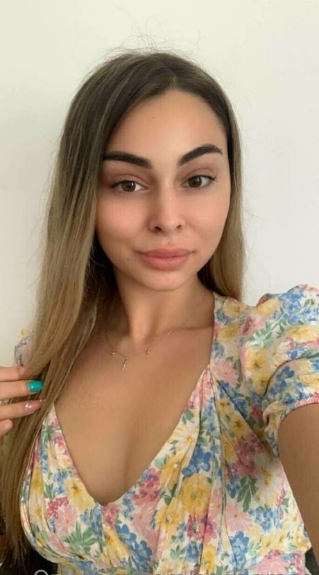 vollbusige onlyfans exklusive xxx bilder