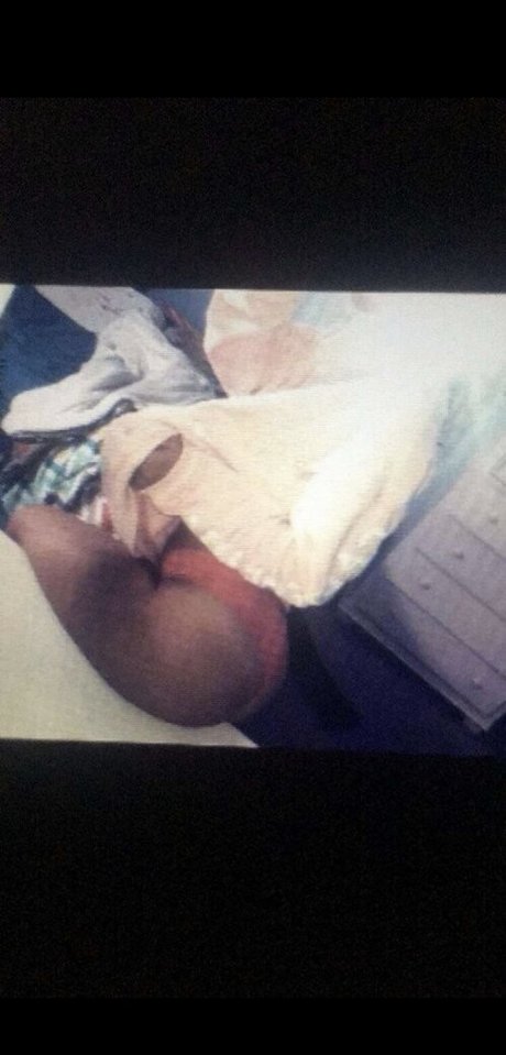 ebenholz-sperma onlyfans sexy erotische foto