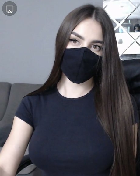 mona saxxx nacktheit nette bild