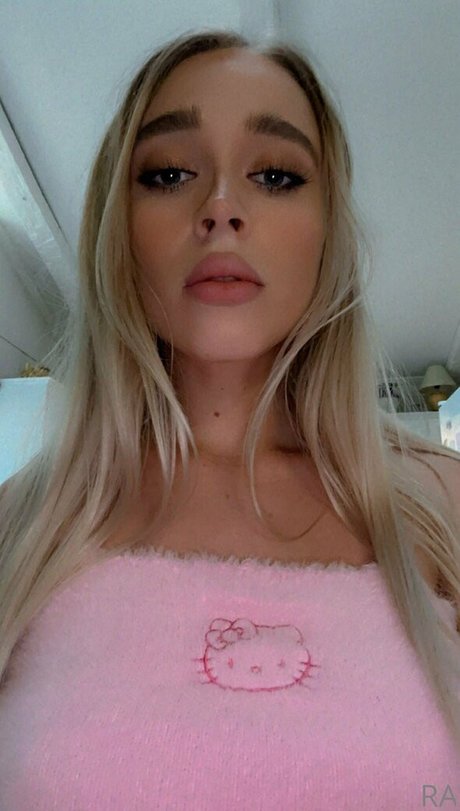 rileyannemodel pornographische pornostar bild