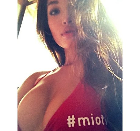 Naomi Black freie pornografische bild