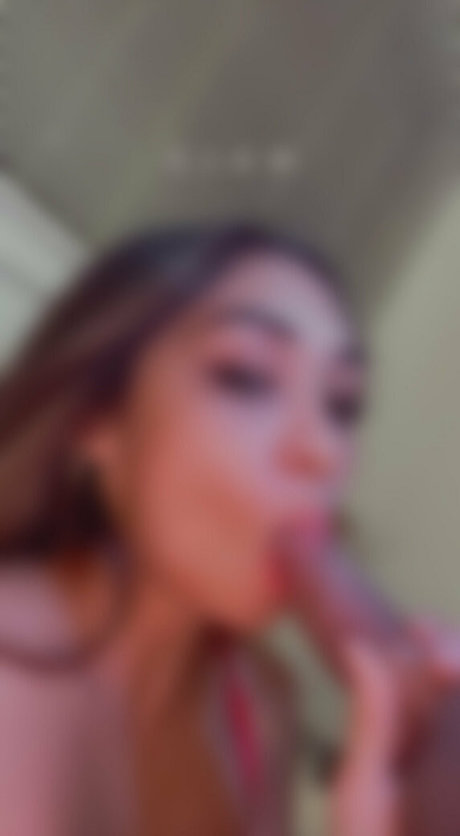 itsgenzzbabyy pornostar heiße bild