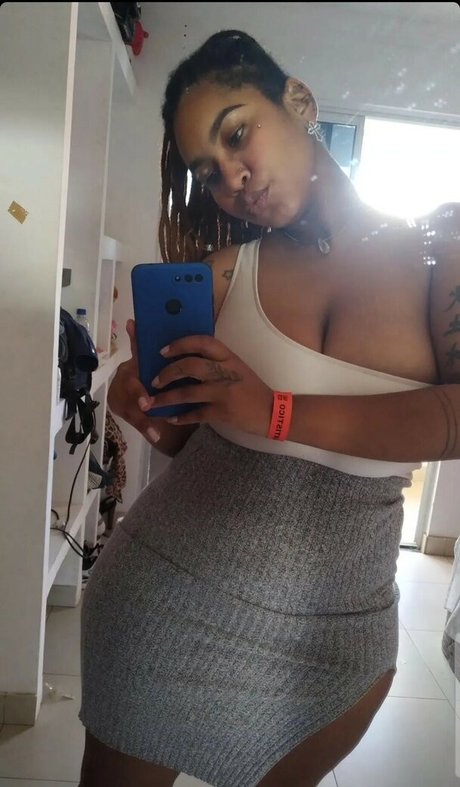 blonde muskel-onlyfans exklusive sexy galerien