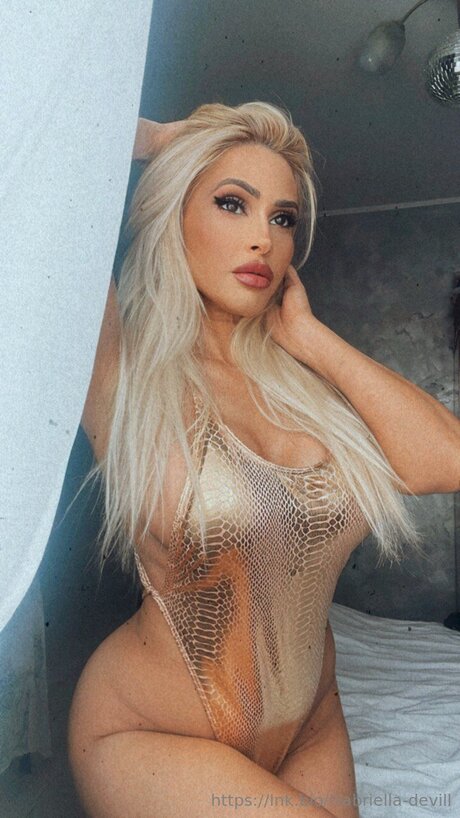 dreier asiatische onlyfans exklusive porno archiv