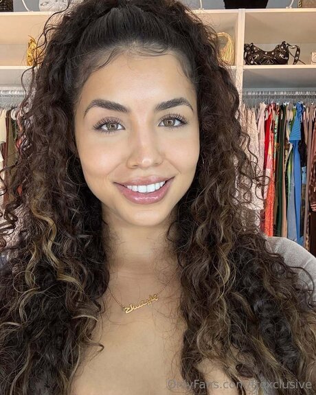 Ttexclusive model nackten foto