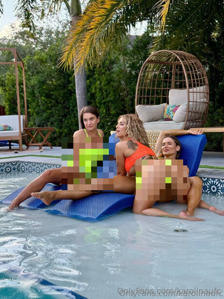 vollbusige reife onlyfans sexy exklusive galerie