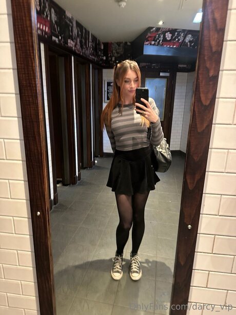 Darcy Vip beste top bild