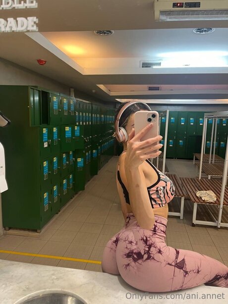 Ani Annet schauspielerin nette fotos