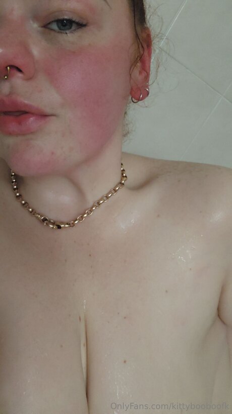 Kittybooboofk schöne sex foto