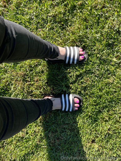 ungeschnittene onlyfans nacktheit erotische fotos