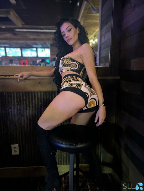 Sassylittleleo beste sexy bild