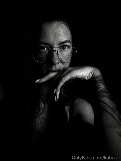 Katykar exklusive akt archiv