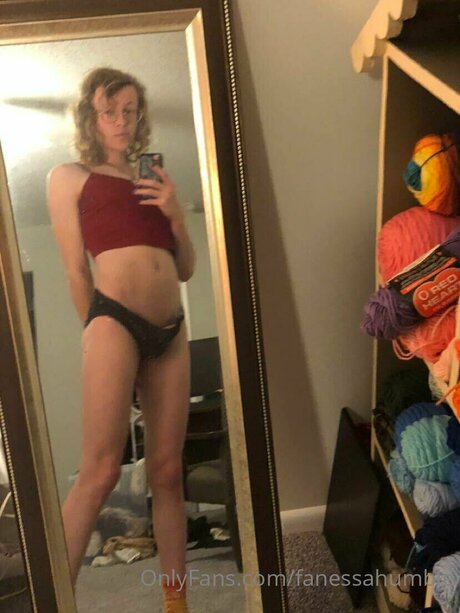Fanessahumble beste nackten fotos