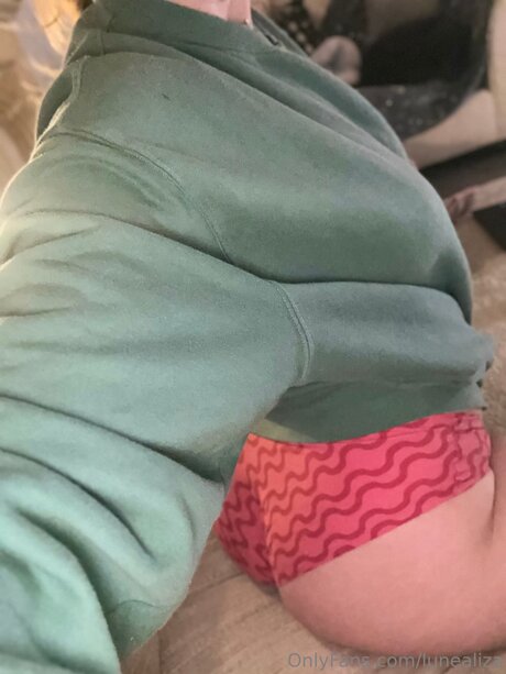 Lunealiza perfekte pornografische fotos