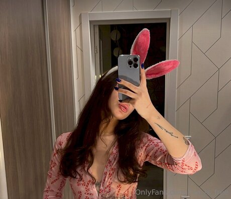 Mia Ts Free model akt archiv