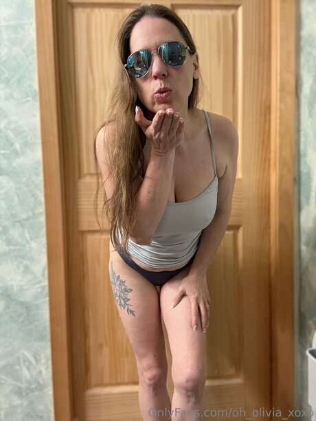 sperma auf großen titten onlyfans kunst freie bild