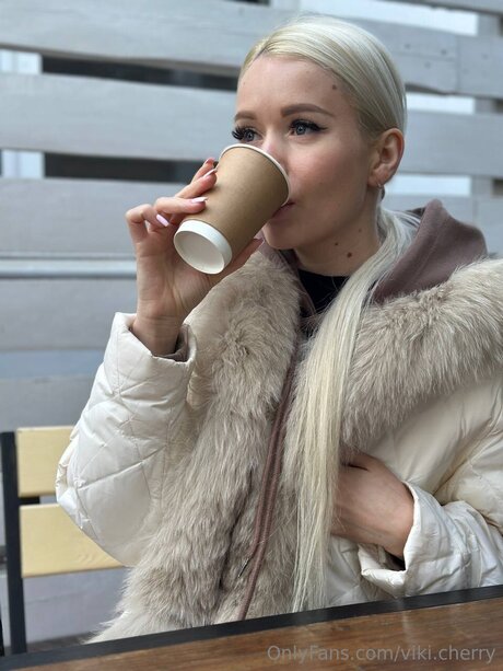 Viki Cherry kunst erwachsene fotos