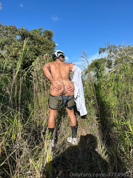 U77749627 model porno archiv