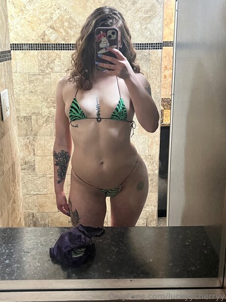 Luckyycherryy kostenlose galerie