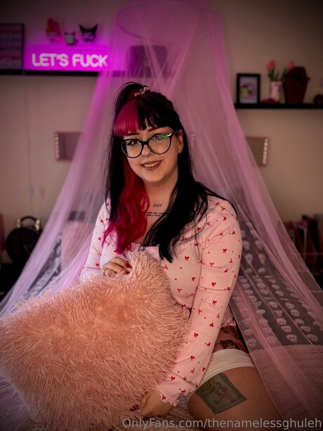 enge onlyfans top kunst bilder