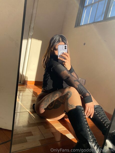 Goddessshophie hd nette galerien